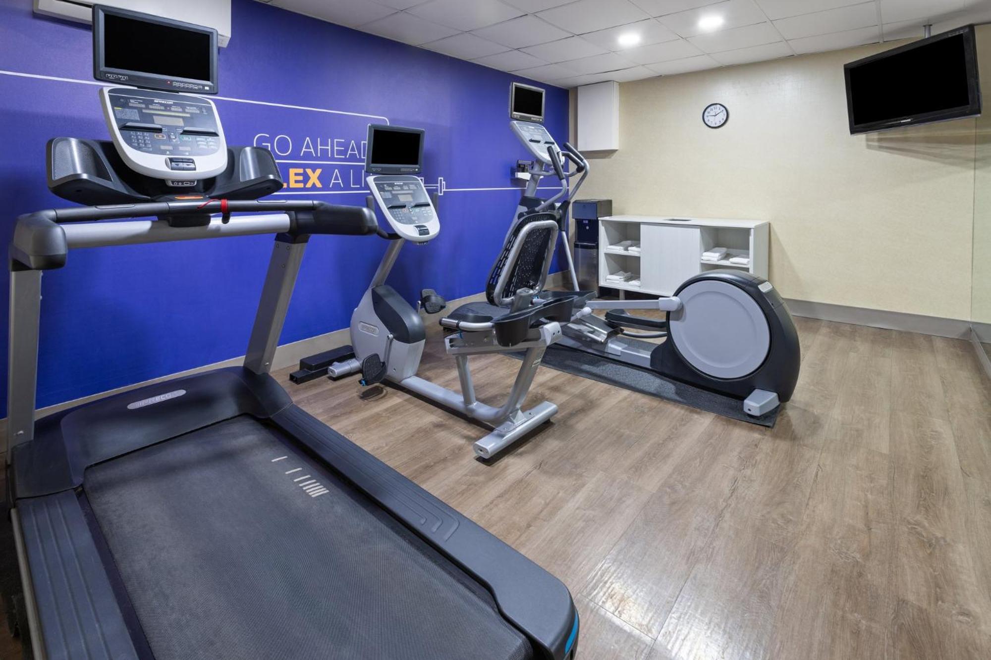 Holiday Inn Express Hotel & Suites Freeport By Ihg מראה חיצוני תמונה
