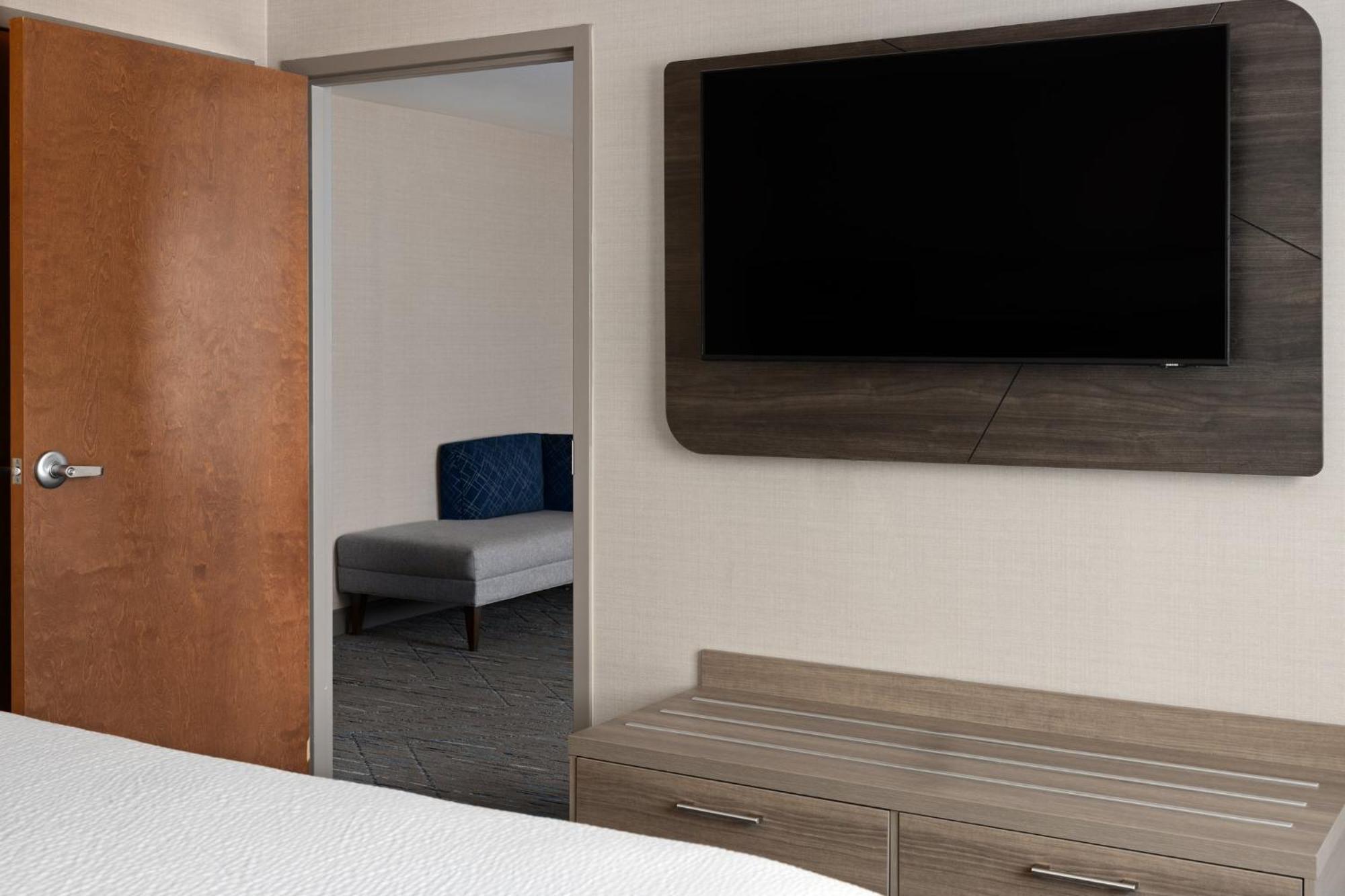 Holiday Inn Express Hotel & Suites Freeport By Ihg מראה חיצוני תמונה